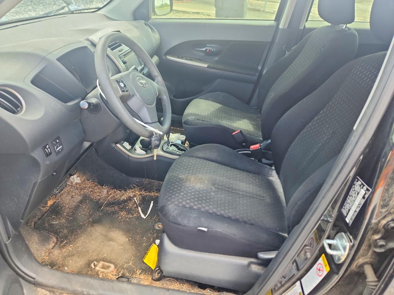 2014 Scion Xd base VIN JTKKUPB46E1044245 photo 7