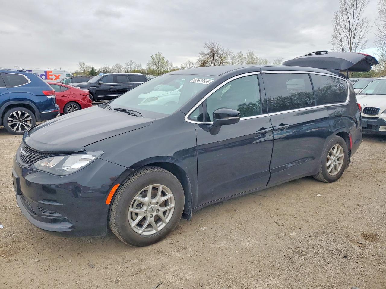 2025 Chrysler All other VIN 2C4RC1ZG5SR507554 photo 1