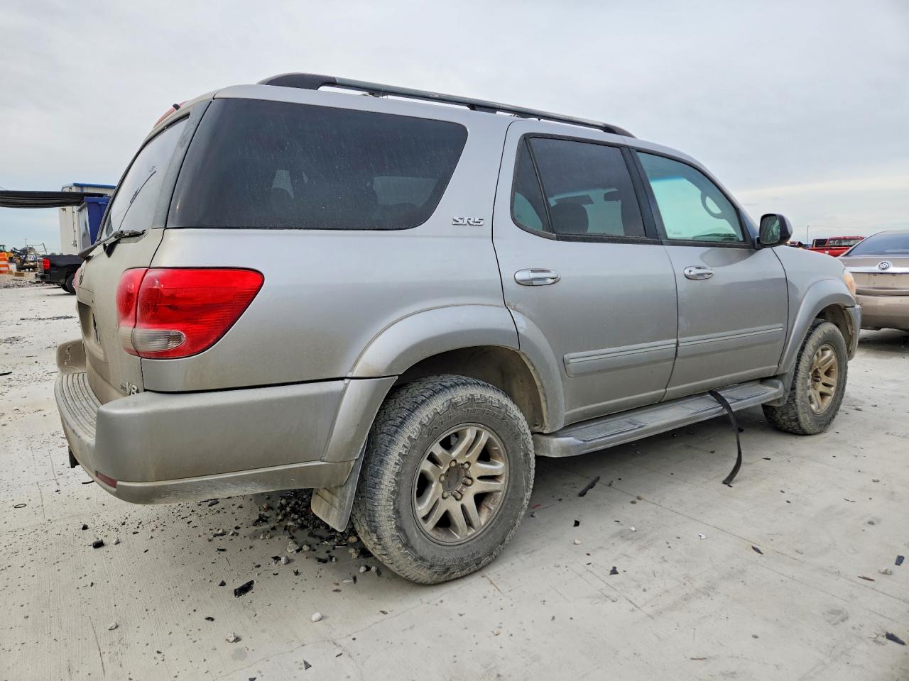 2006 Toyota Sequoia VIN 5TDZT34A26S275698 photo 3