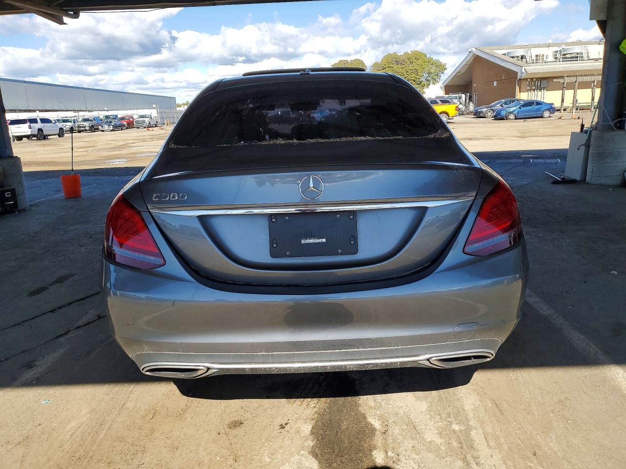 2019 Mercedes-Benz C class VIN 55SWF8DB1KU286799 photo 6