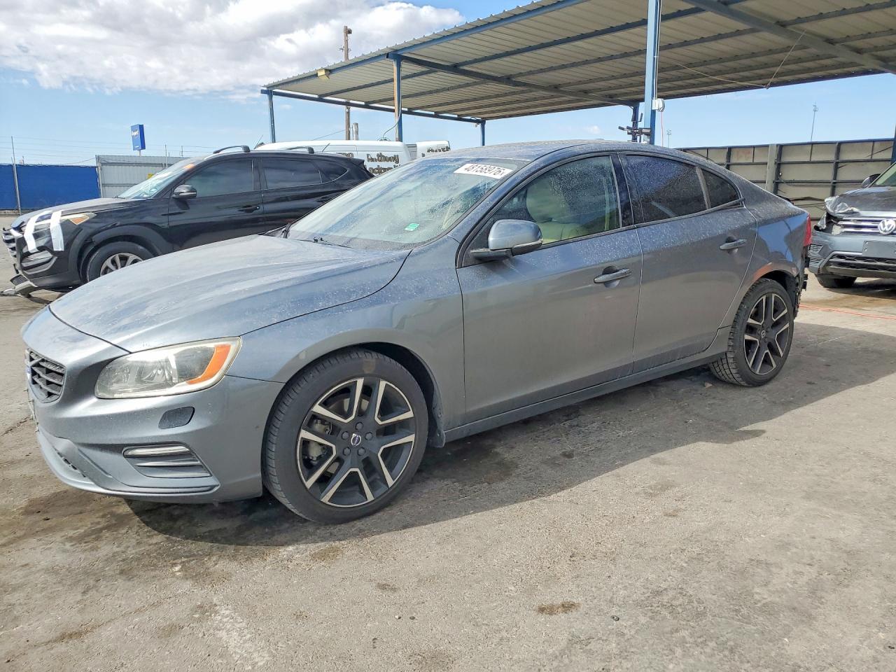 2017 Volv S60 VIN YV126MFL7H2424026 photo 1