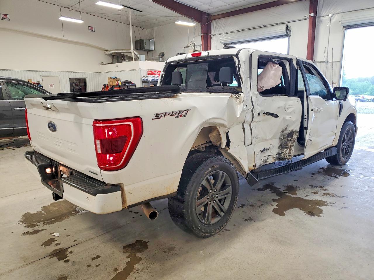 2023 Ford F150 VIN 1FTEW1EP0PKF10833 photo 3