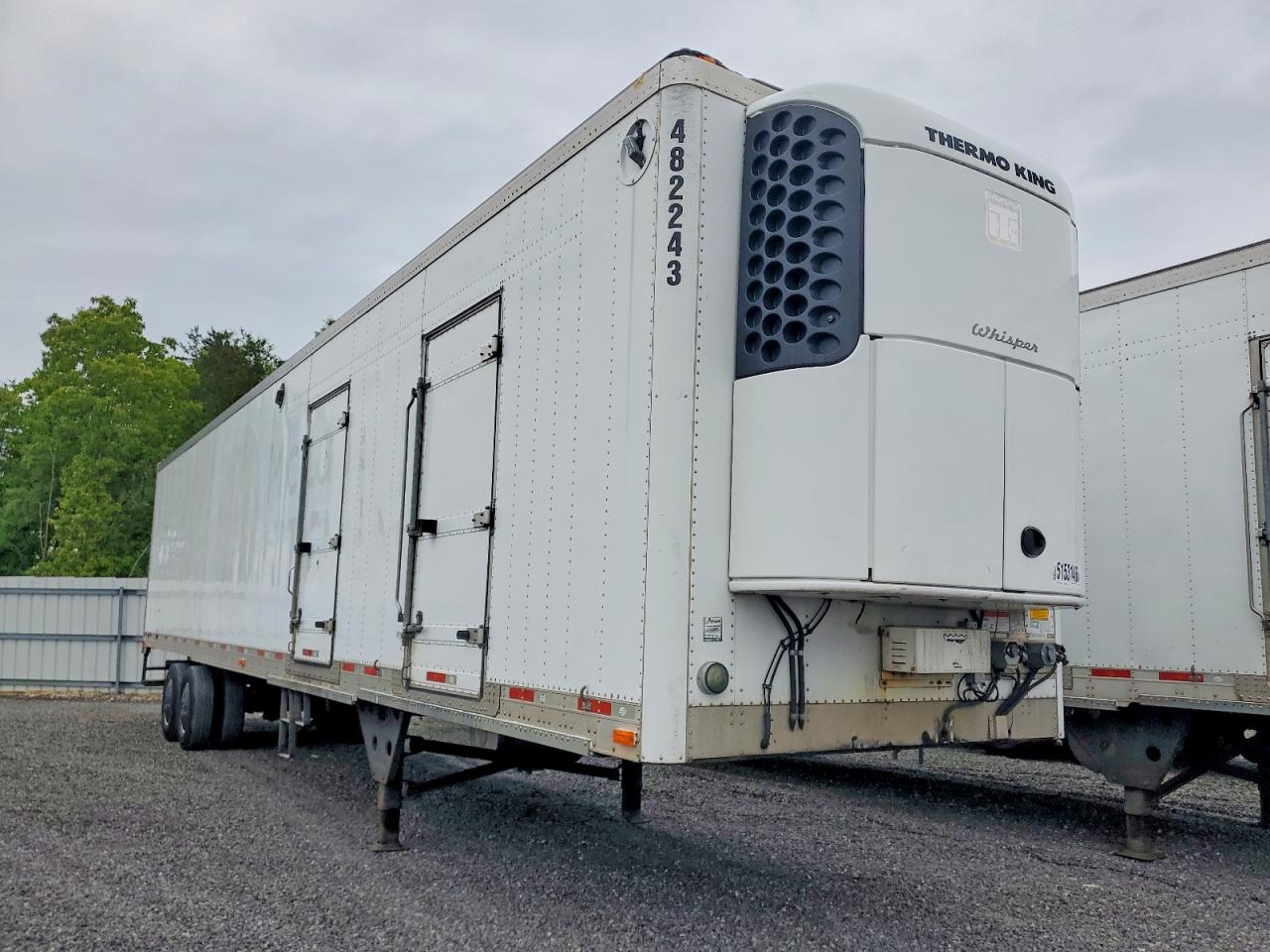 2015 UTILITY All models VIN 1UYVS2482FM408336 photo 1