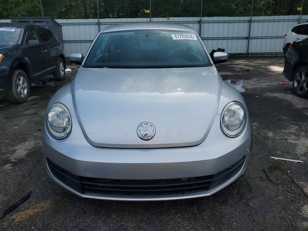 2012 Volkswagen Beetle VIN 3VWJP7AT6CM601896 photo 5