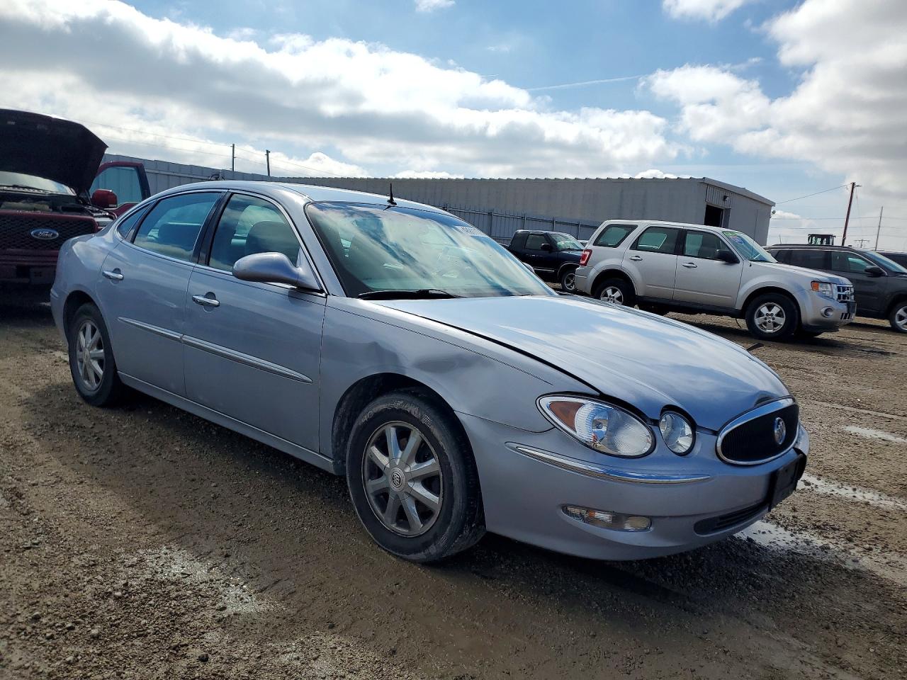 2005 Buick Lacrosse VIN 2G4WD532051237197 photo 4