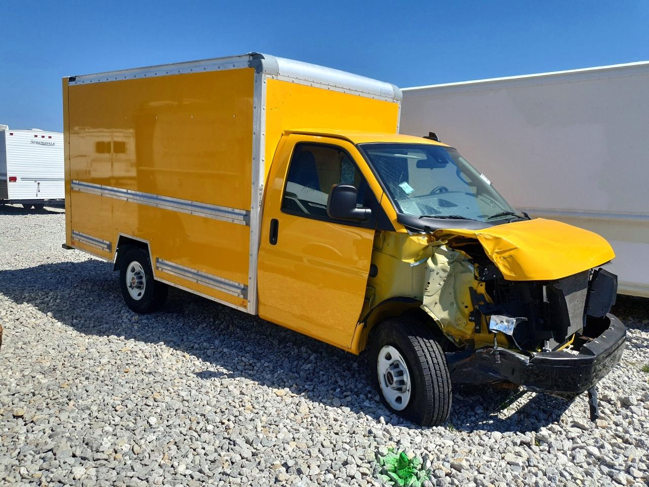 2022 GMC Savana VIN 1GD07RFP3N1162335 photo 4