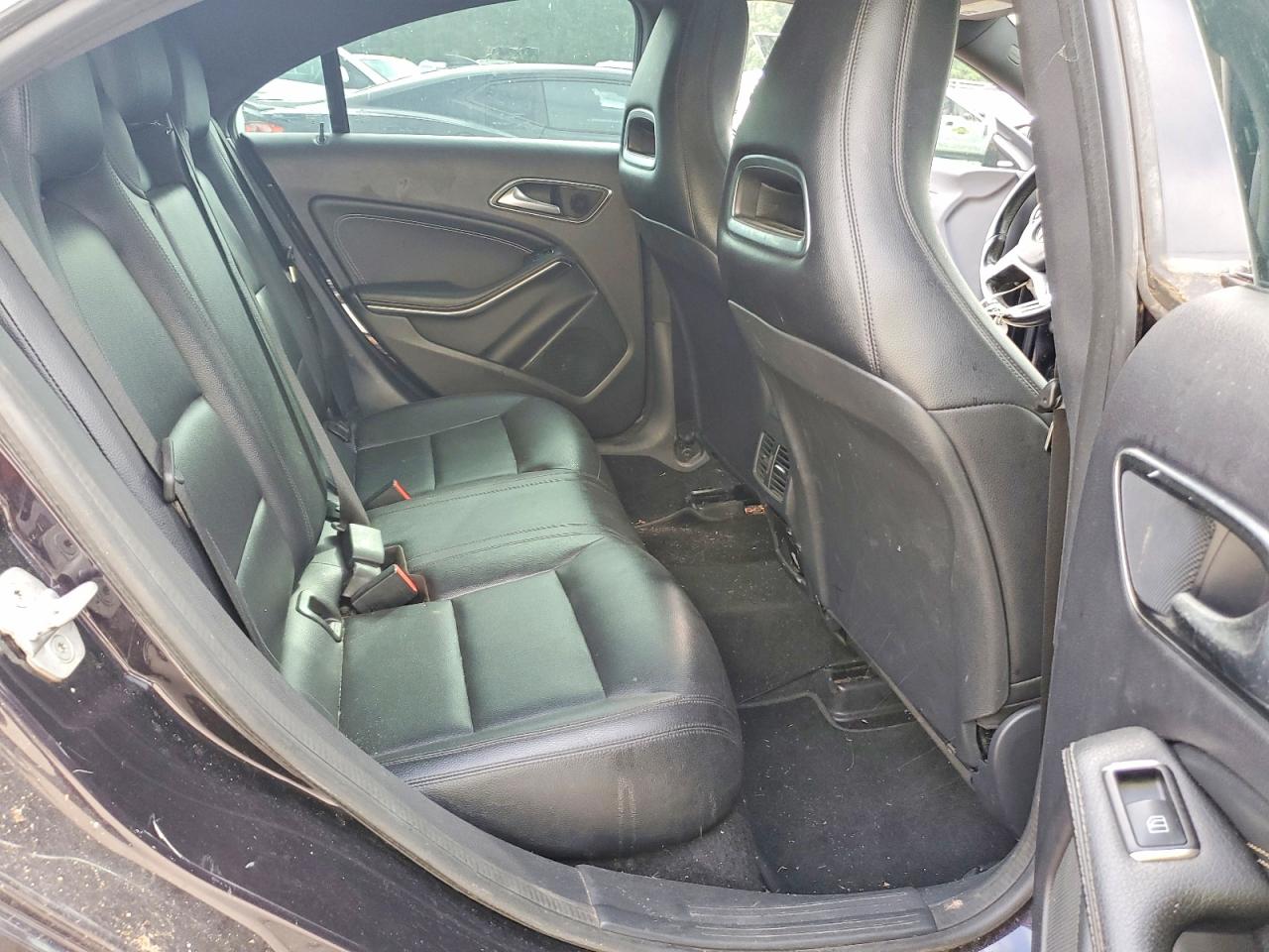 2014 Mercedes-Benz Cla-class VIN WDDSJ4EB5EN050870 photo 10