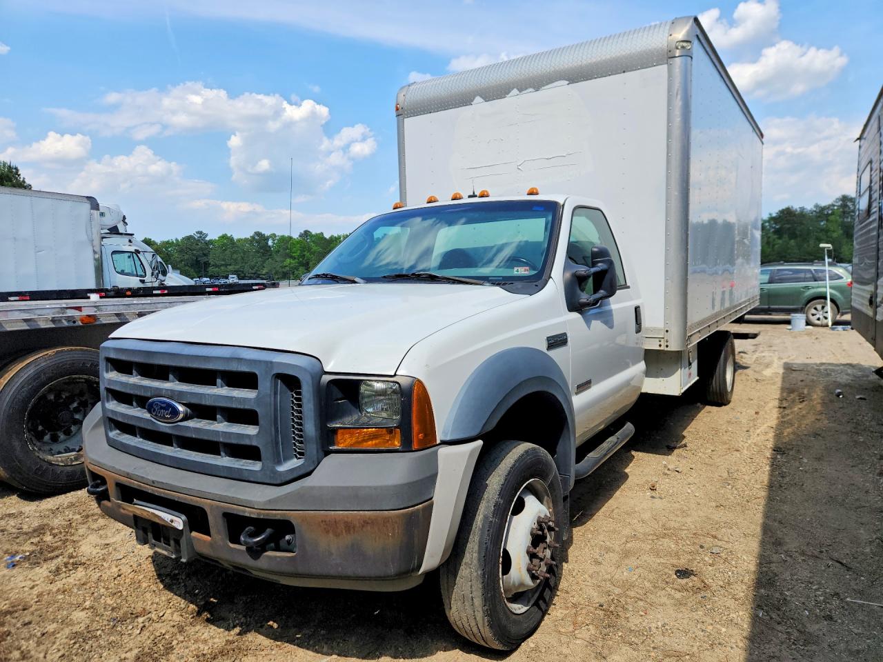 2007 Ford F450 VIN 1FDXF46P57EB39526 photo 1