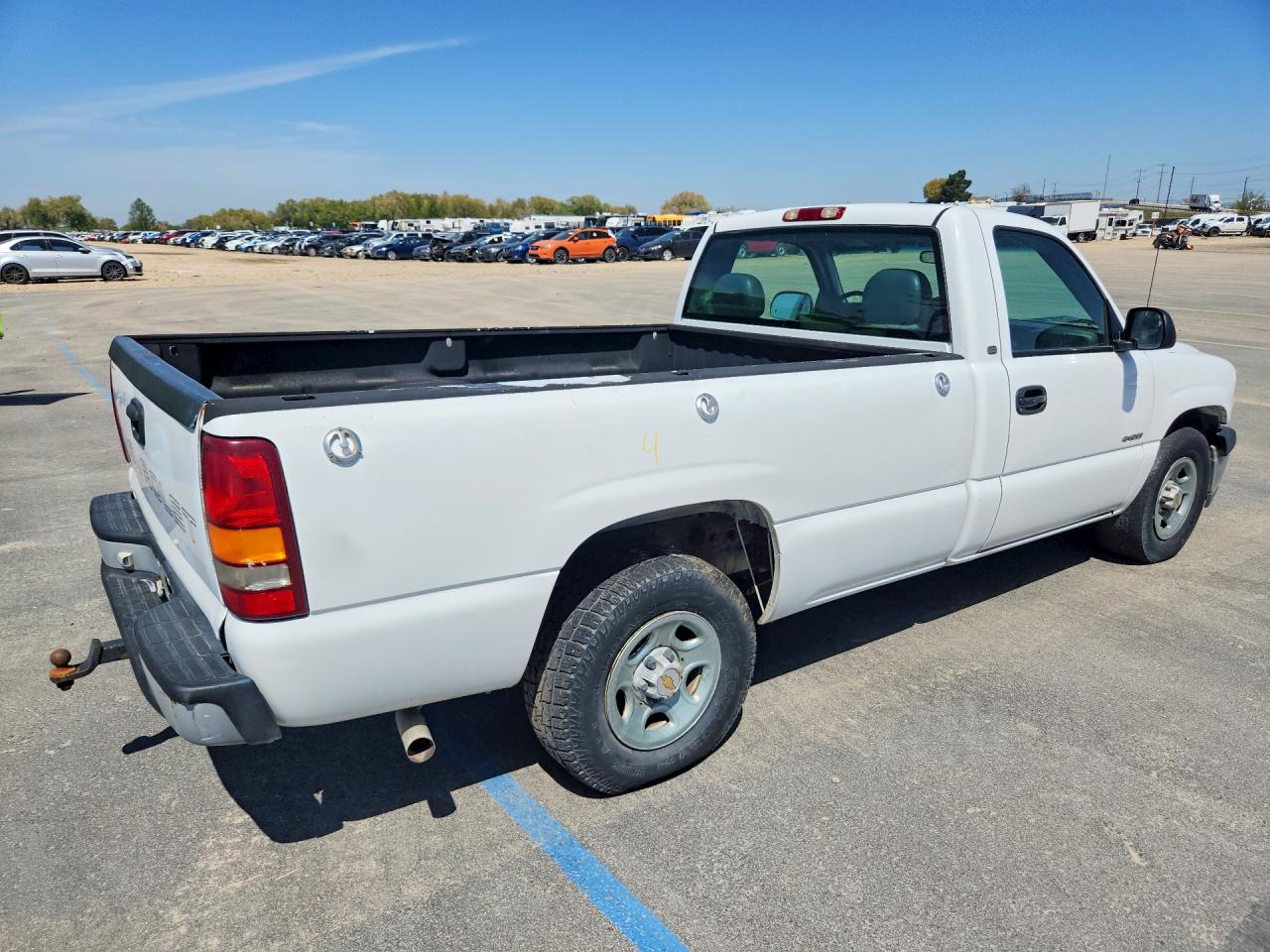 2001 CHEV Silverado VIN 1GCEC14WX1Z260369 photo 3