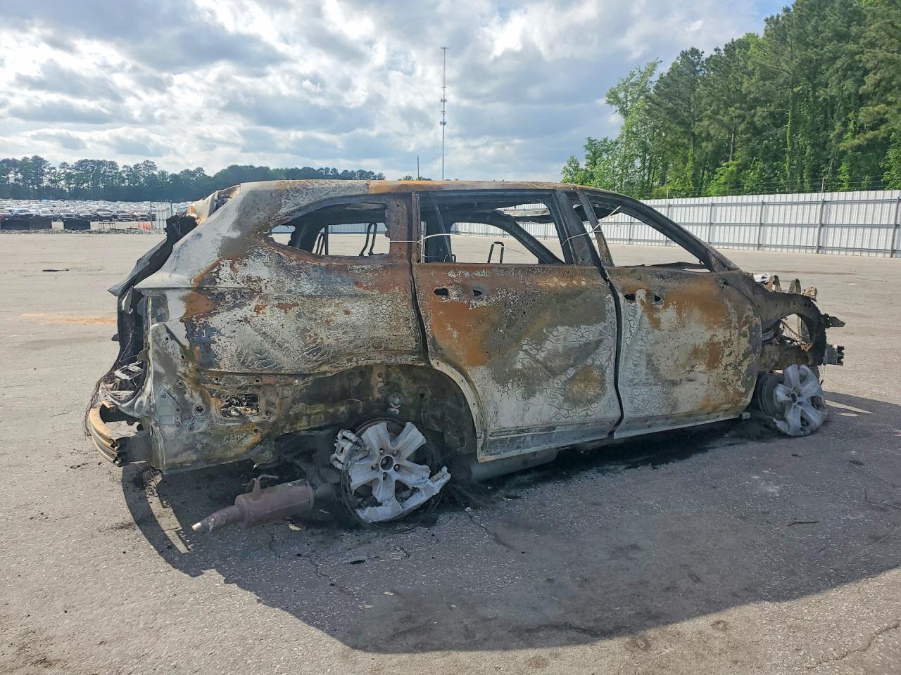 2025 Toyota Highlander VIN 5TDKBRCH6SS678406 photo 3