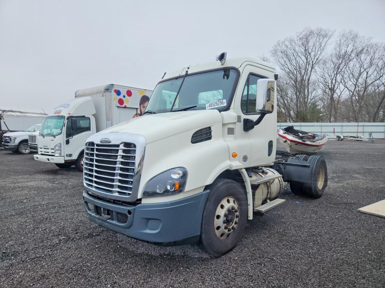 2018 FREIGHTLINER All other VIN 3AKBGADV7JDJU2444 photo 2