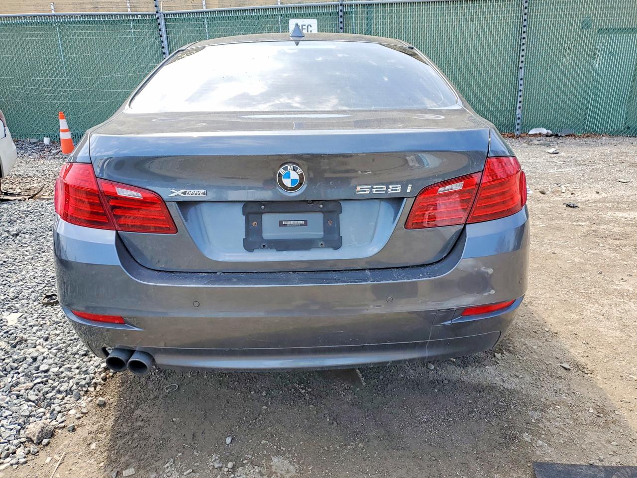 2016 BMW 5 series VIN WBA5A7C56GG643132 photo 6