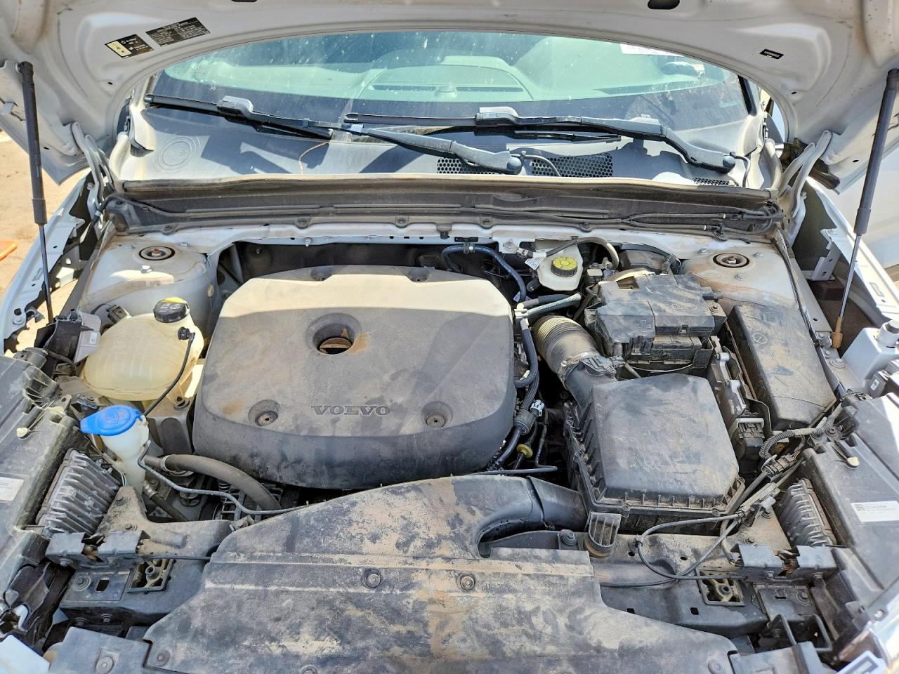 2022 VOLVO Xc40 VIN YV4162UM1N2690555 photo 12
