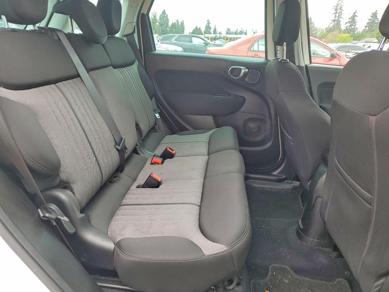 2017 Fiat 500 VIN ZFBCFAAH3HZ038743 photo 10