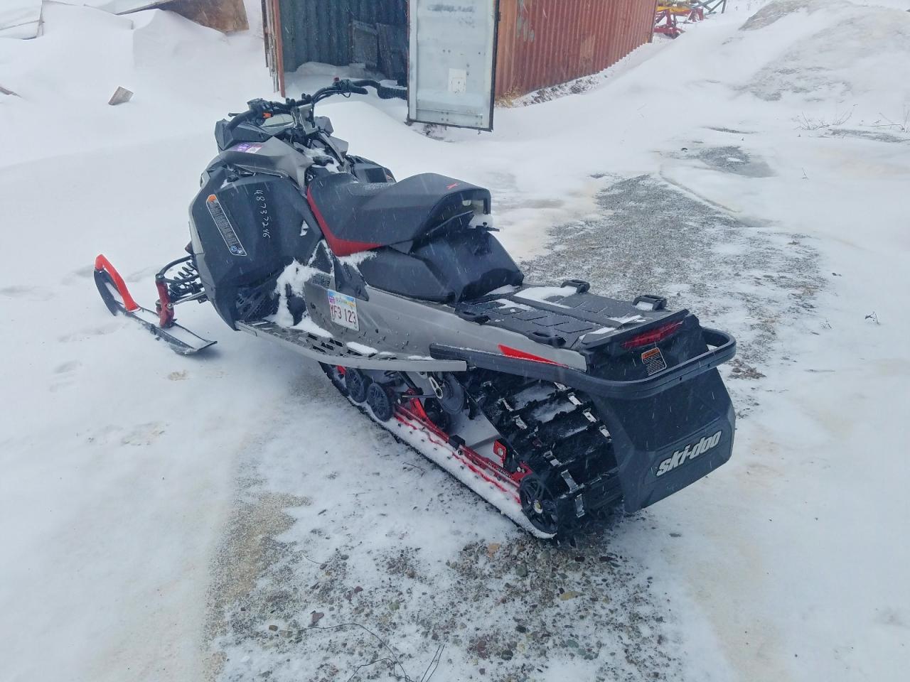 2023 SKI Renegade VIN 2BPSDBPN0PV000078 photo 3