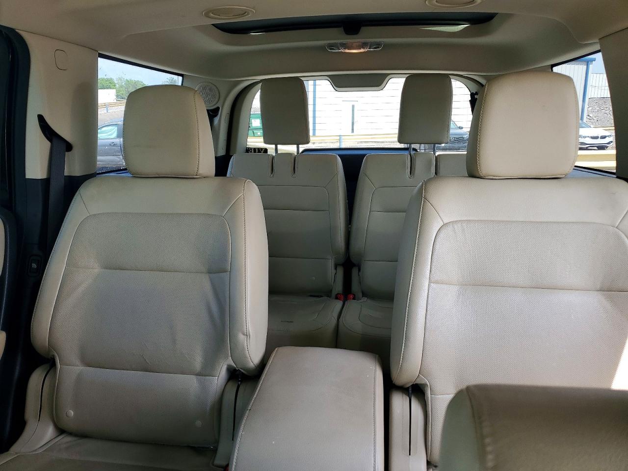 2014 Ford Flex VIN 2FMGK5D86EBD31575 photo 10