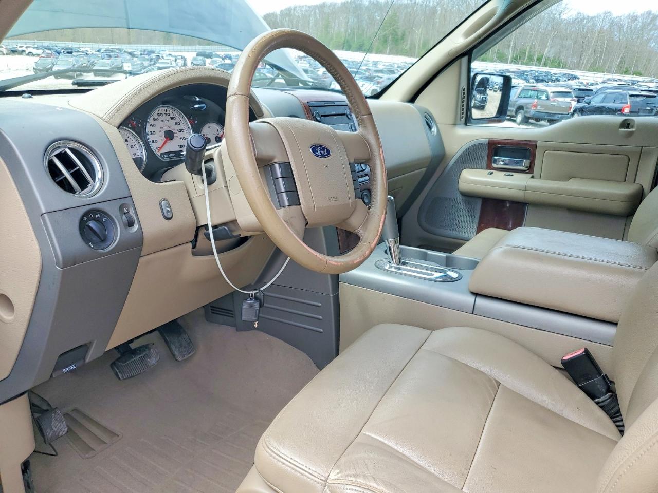 2007 Ford F150 VIN 1FTPW145X7FA74249 photo 8