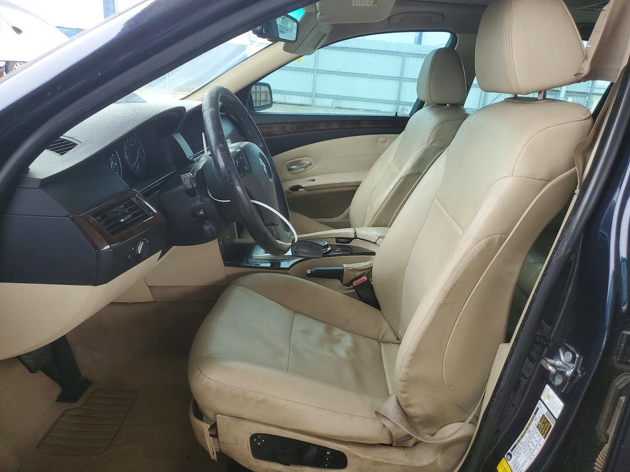 2008 BMW 5 series VIN WBANW135X8CN55076 photo 7