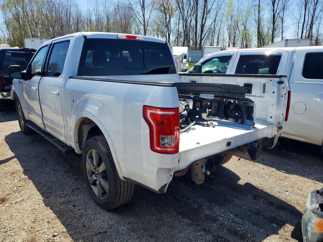 2016 Ford F150 VIN 1FTEW1EF0GFB52715 photo 2