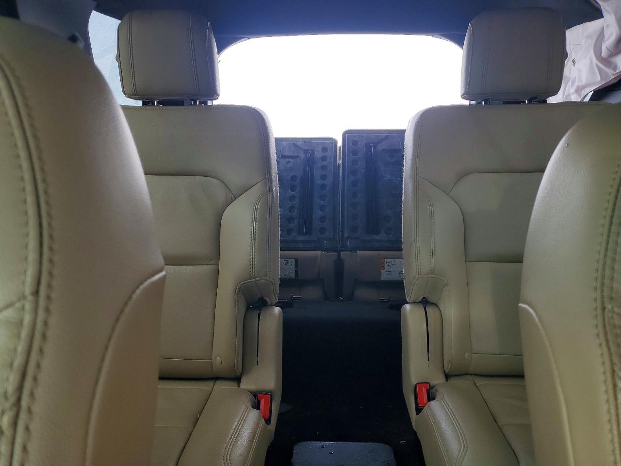 2017 Ford Explorer VIN 1FM5K8D87HGA11686 photo 10