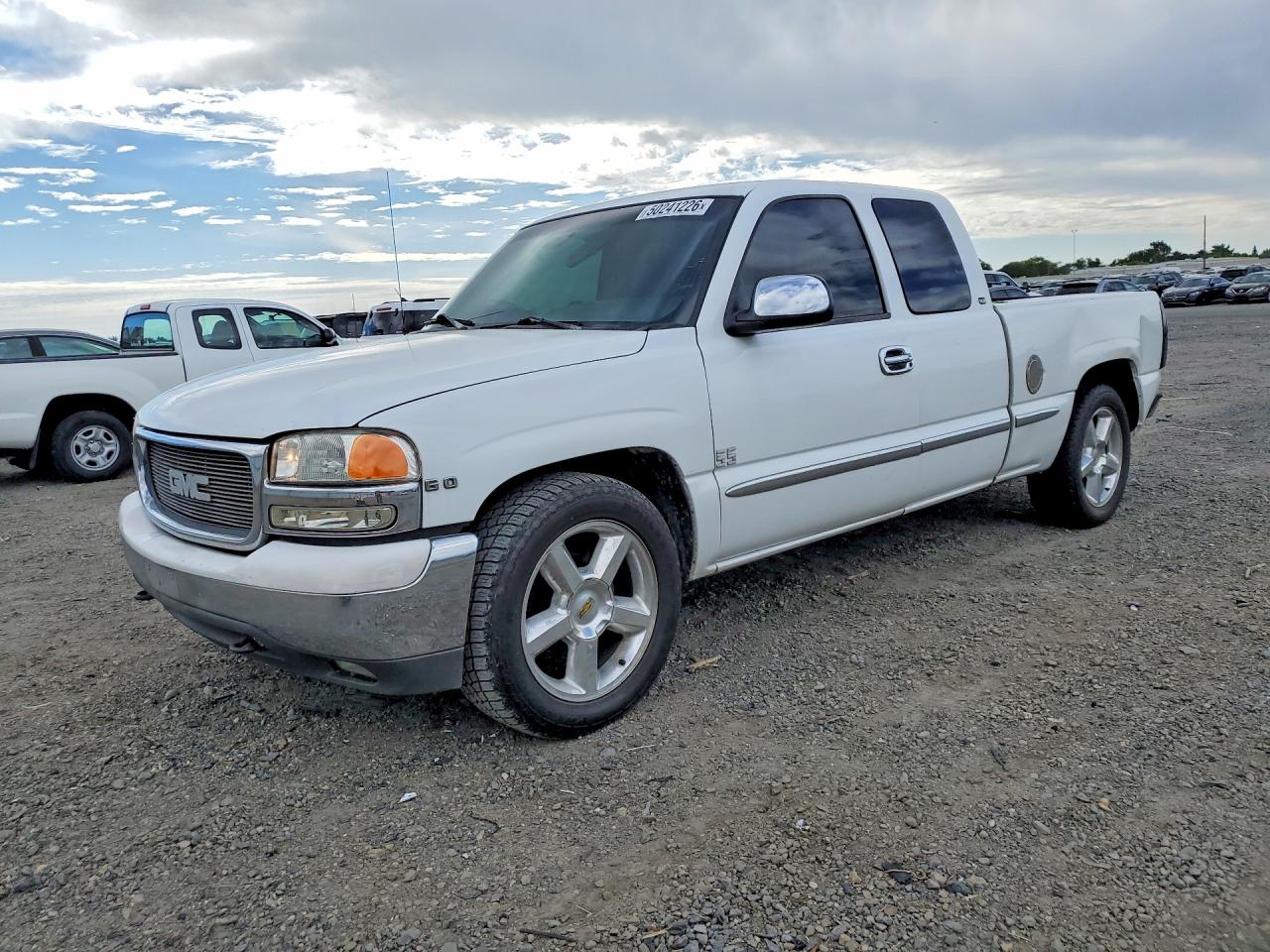 2000 GMC SIERRA VIN 1GTEC19V6YZ129479 photo 1