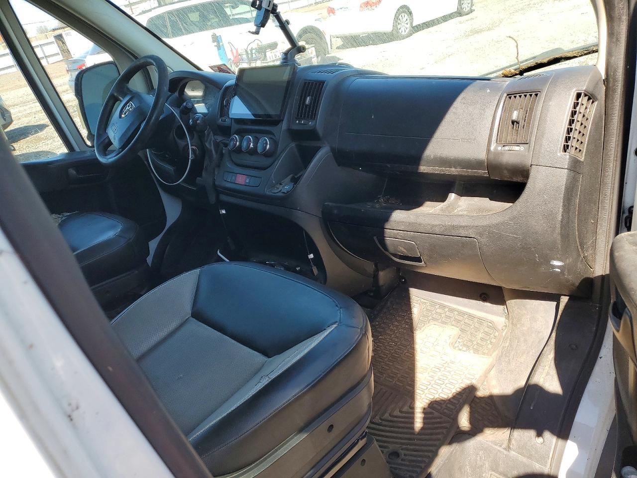 2017 Ram Promaster VIN 3C6TRVDG4HE515133 photo 8
