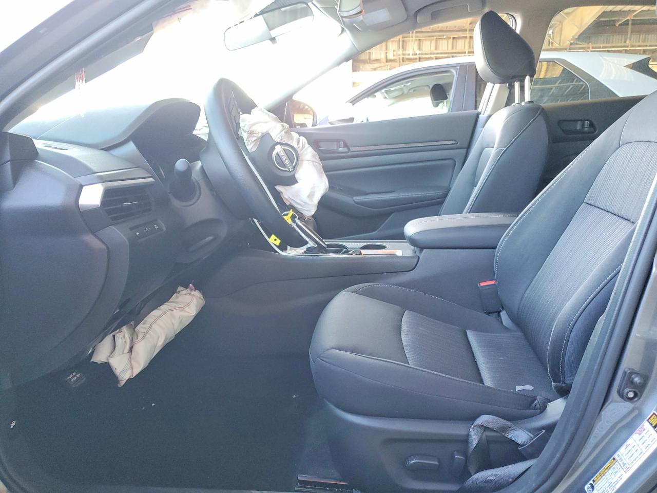 2026 Nissan Altima VIN 1N4BL4DVXTN323353 photo 7
