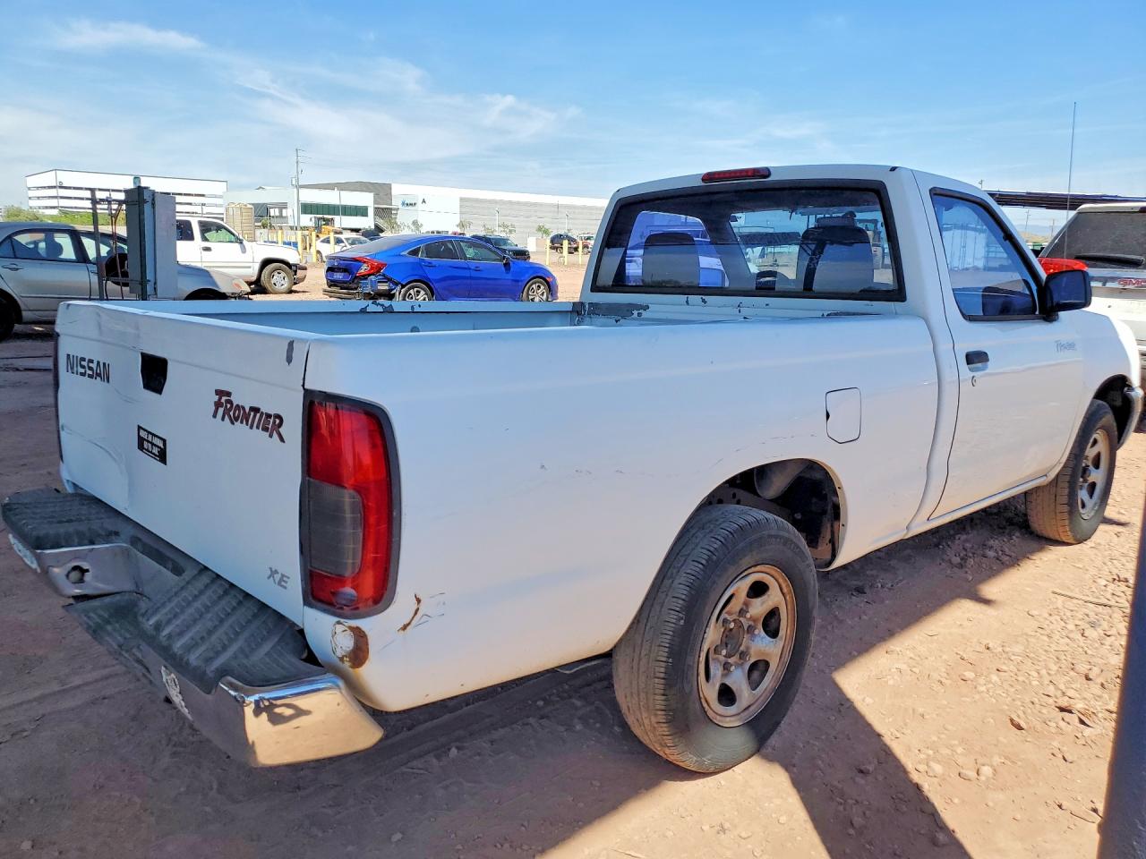 2000 Nissan Frontier VIN 1N6DD21S6YC410021 photo 3
