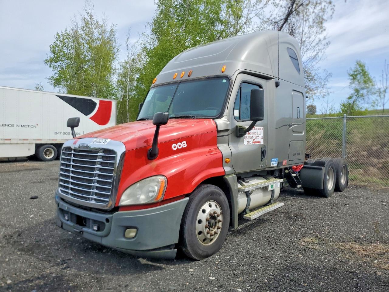 2009 FREIGHTLINER All other VIN 1FUJGLCKX9LAF0261 photo 2