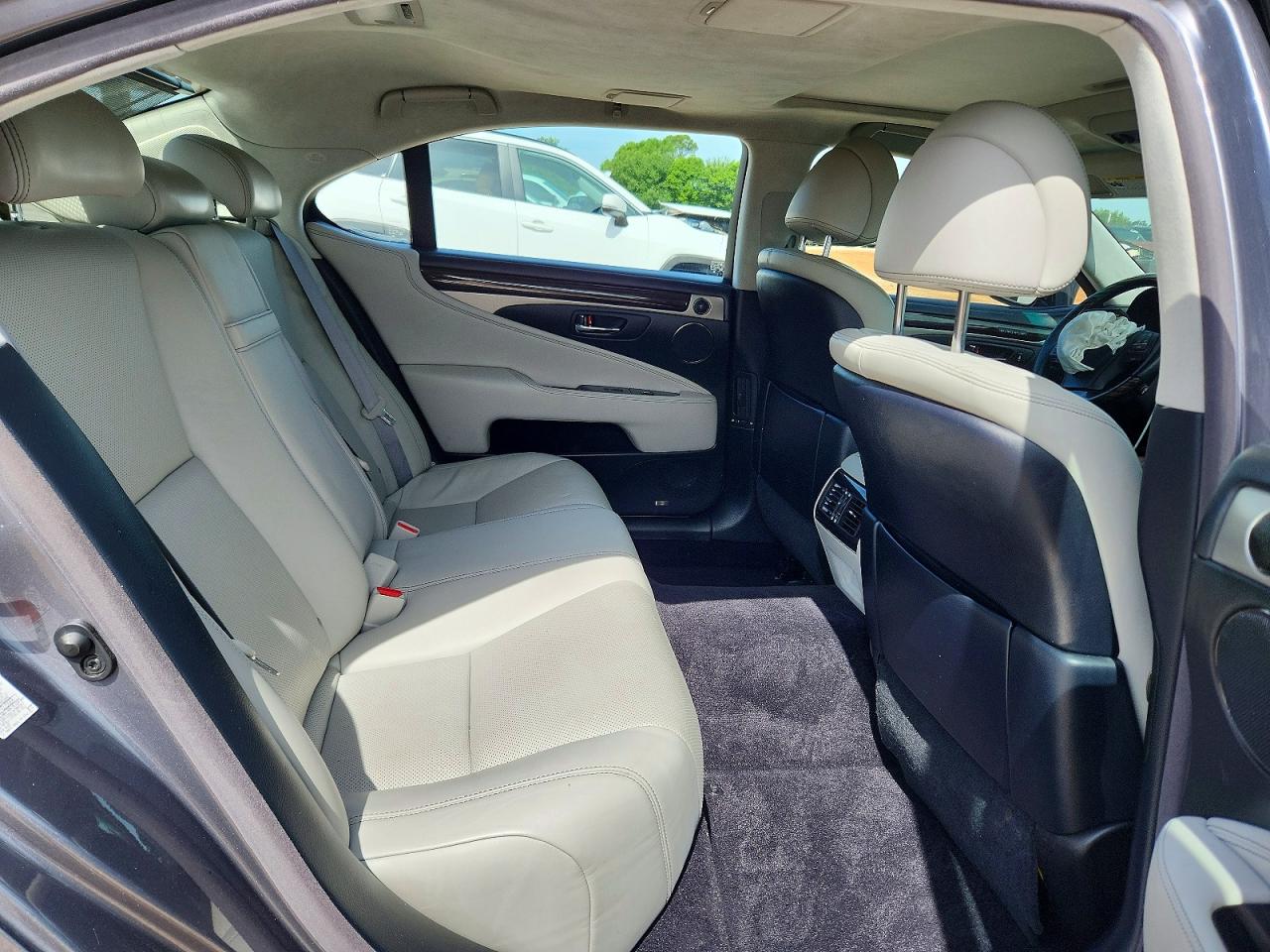 2016 LEXUS Ls460 VIN JTHGL5EF0G5056659 photo 10