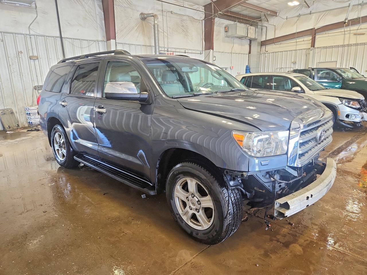 2008 Toyota Sequoia VIN 5TDBY68AX8S018645 photo 4