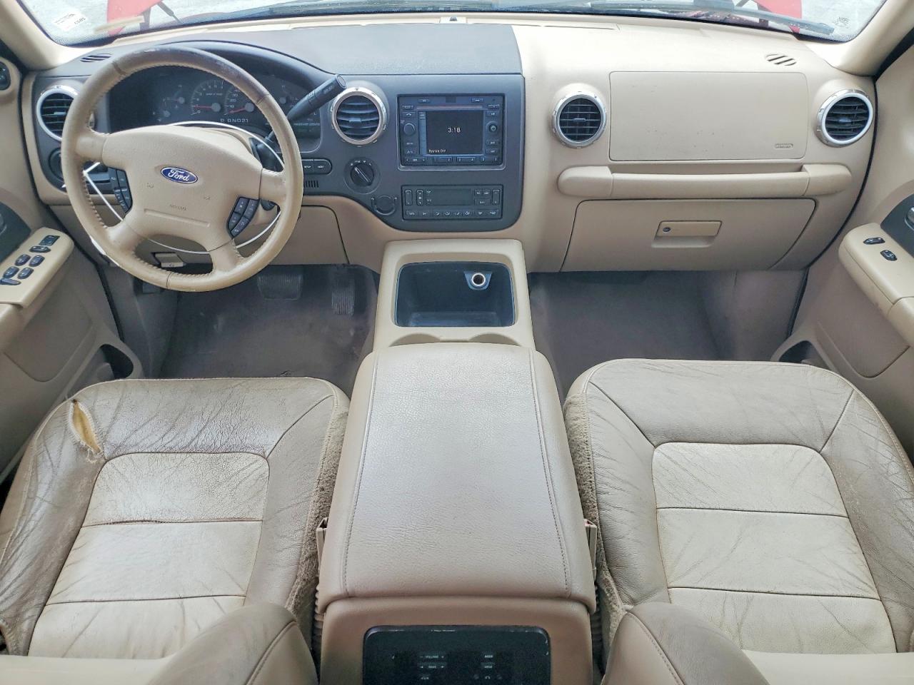 2004 Ford Expedition VIN 1FMFU18L24LB35189 photo 8