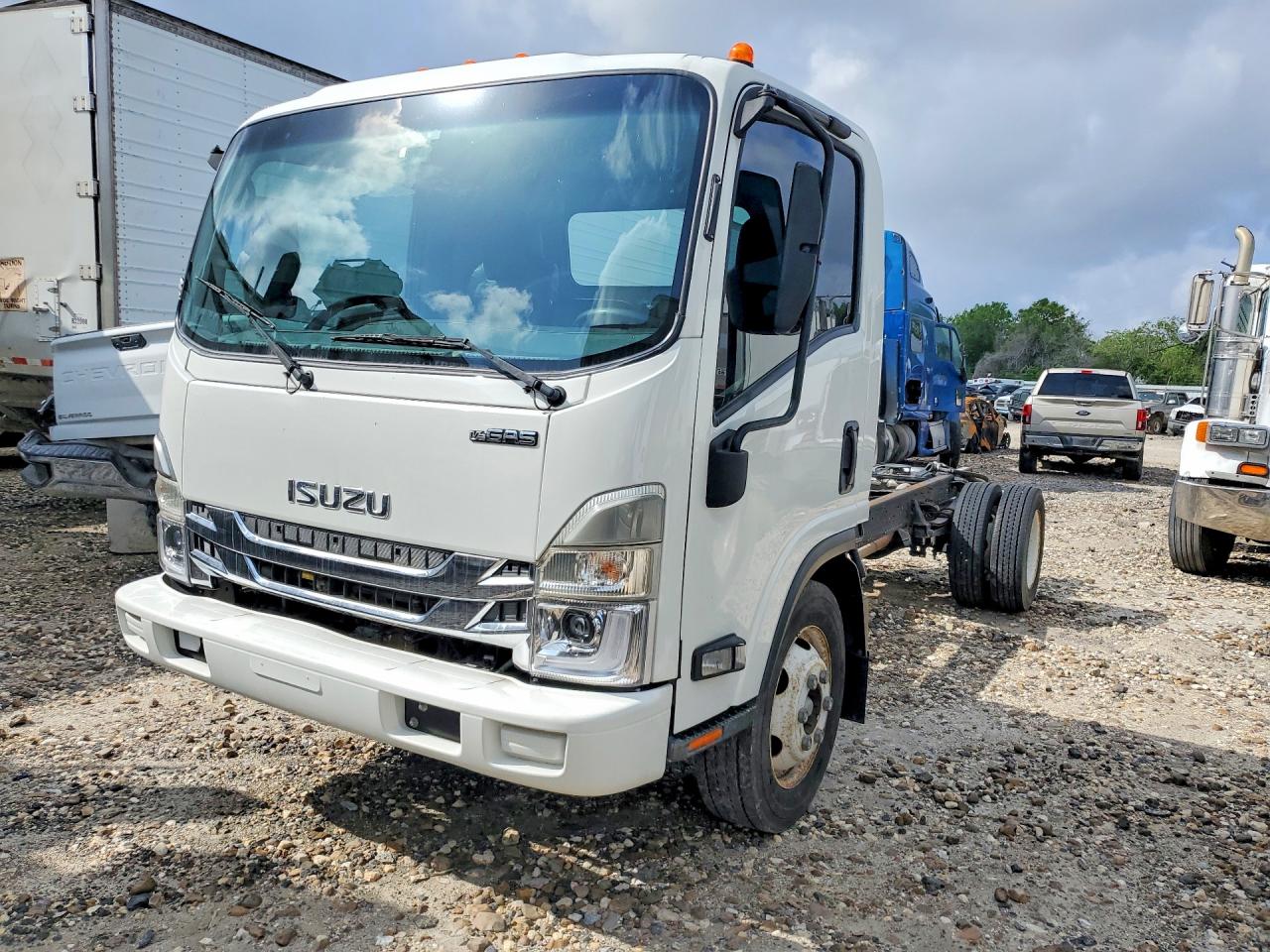 2023 Isuzu Npr VIN 54DC4W1D4PS207216 photo 1