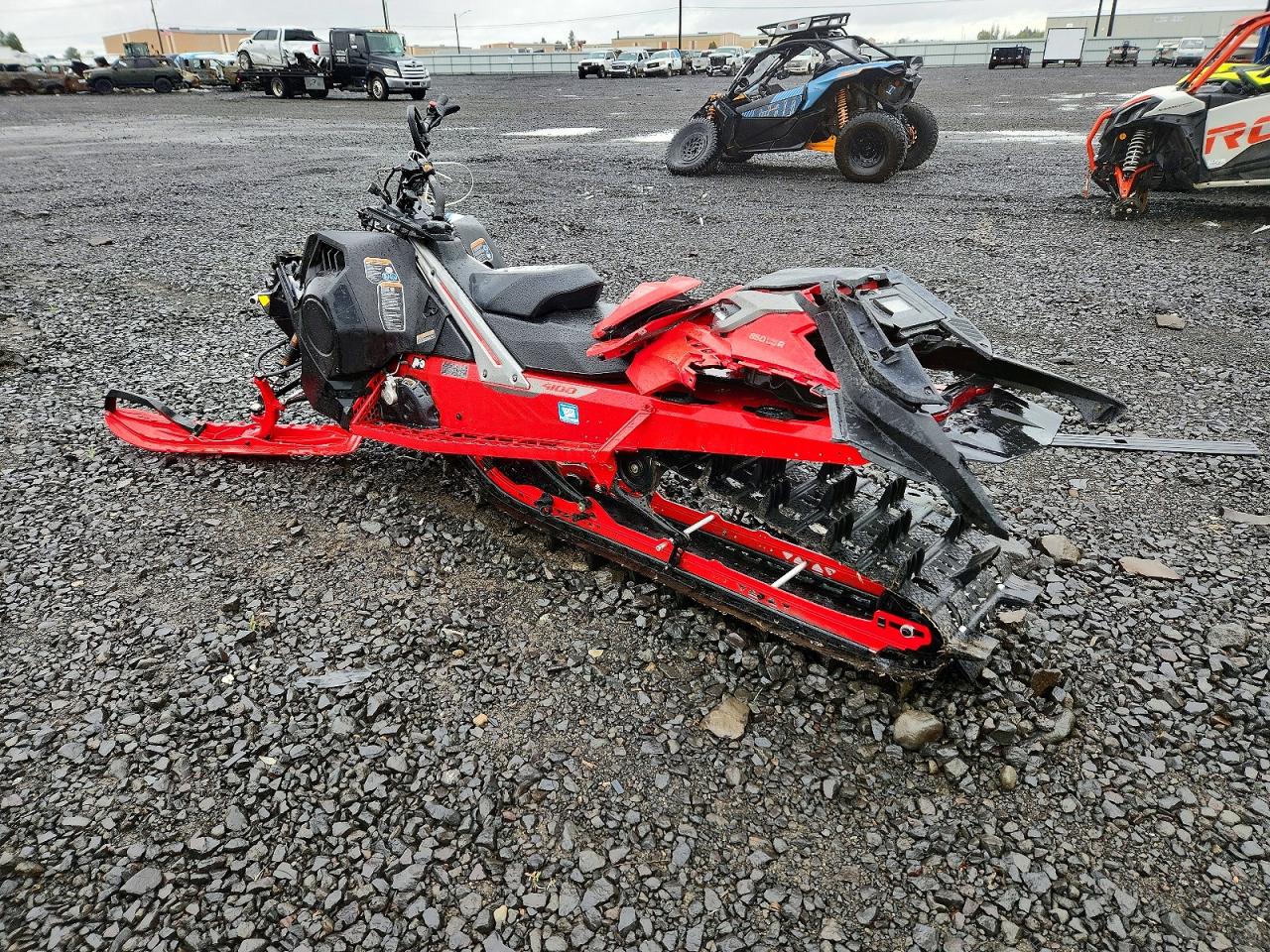 2024 LYNX Shredder VIN YH2LLBRG3RR000159 photo 3