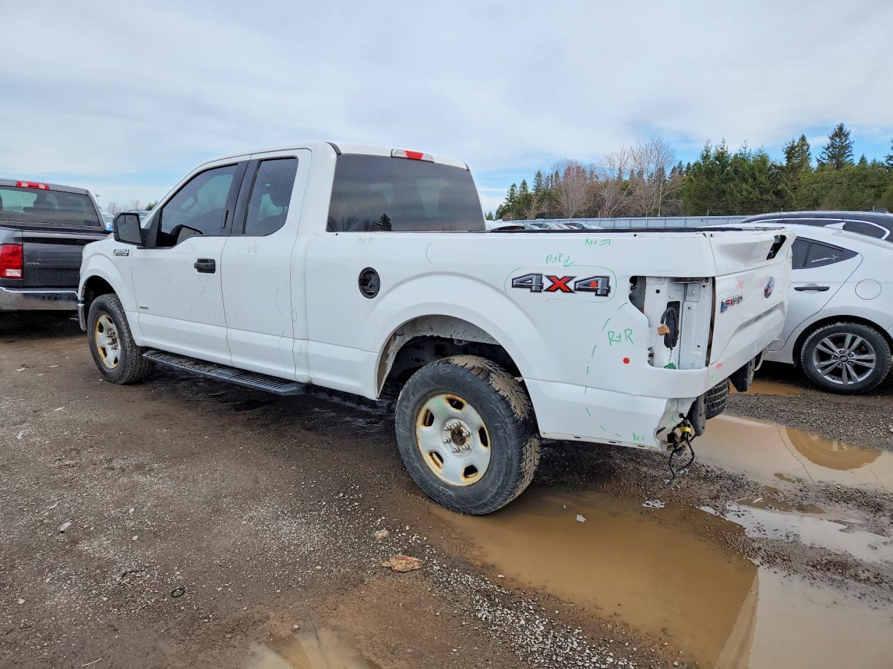 2016 Ford F150 VIN 1FTFX1EGXGFB16296 photo 2