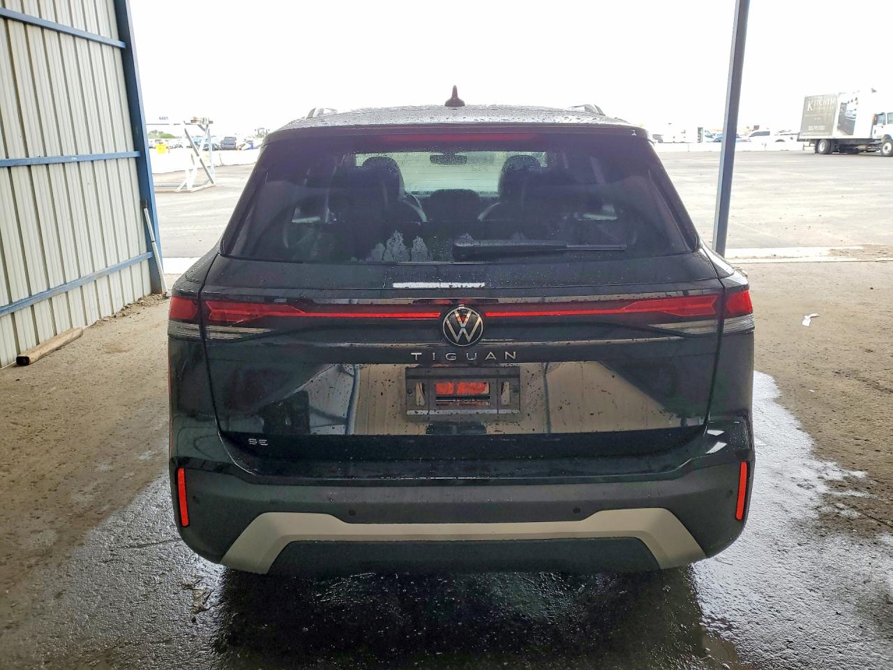 2026 Volkswagen Tiguan VIN 3VVFR7RM7TM079426 photo 6