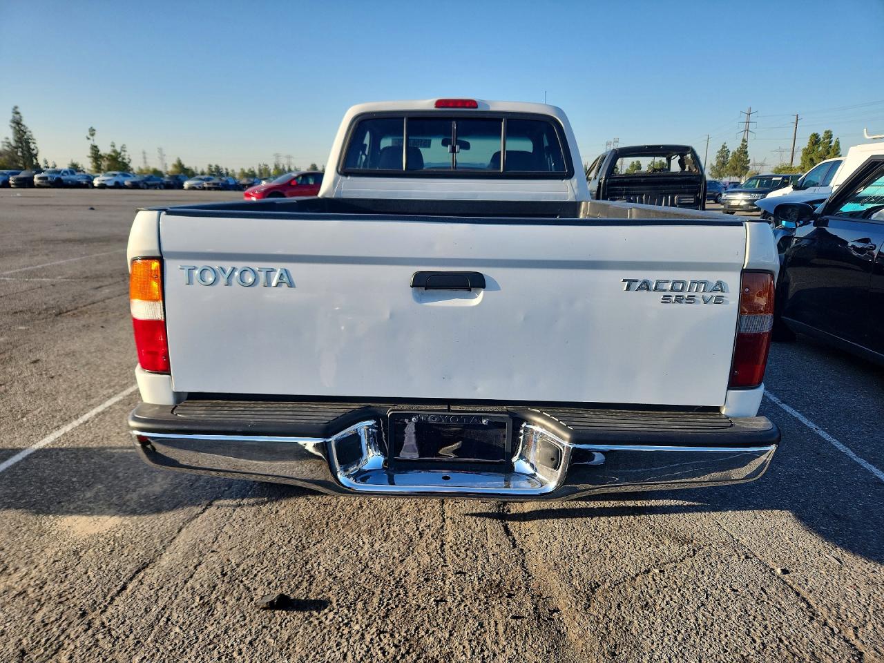 2000 Toyota Tacoma VIN 4TASM92N3YZ600895 photo 6