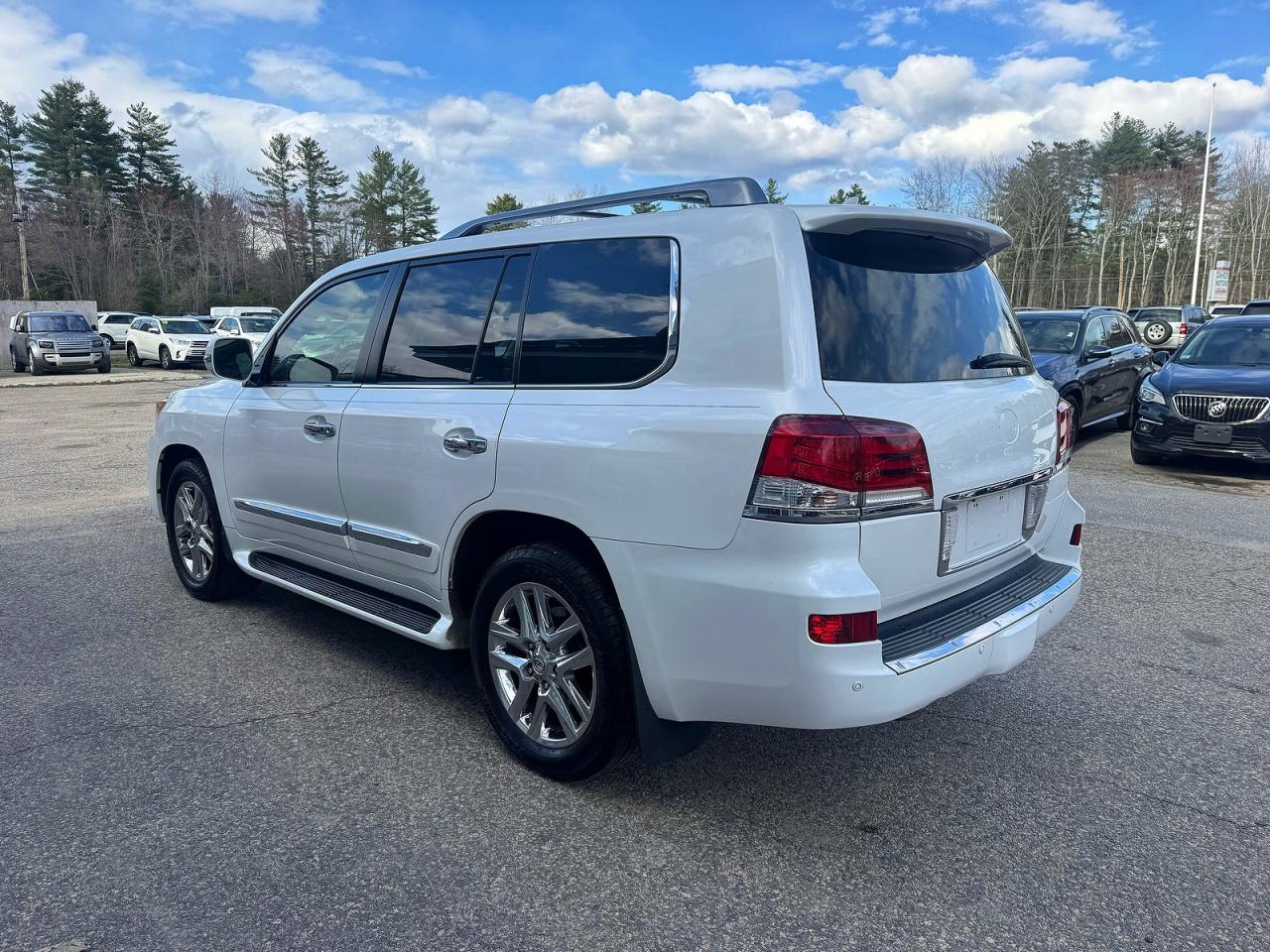 2014 LEXUS Lx570 VIN JTJHY7AX6E4141796 photo 3