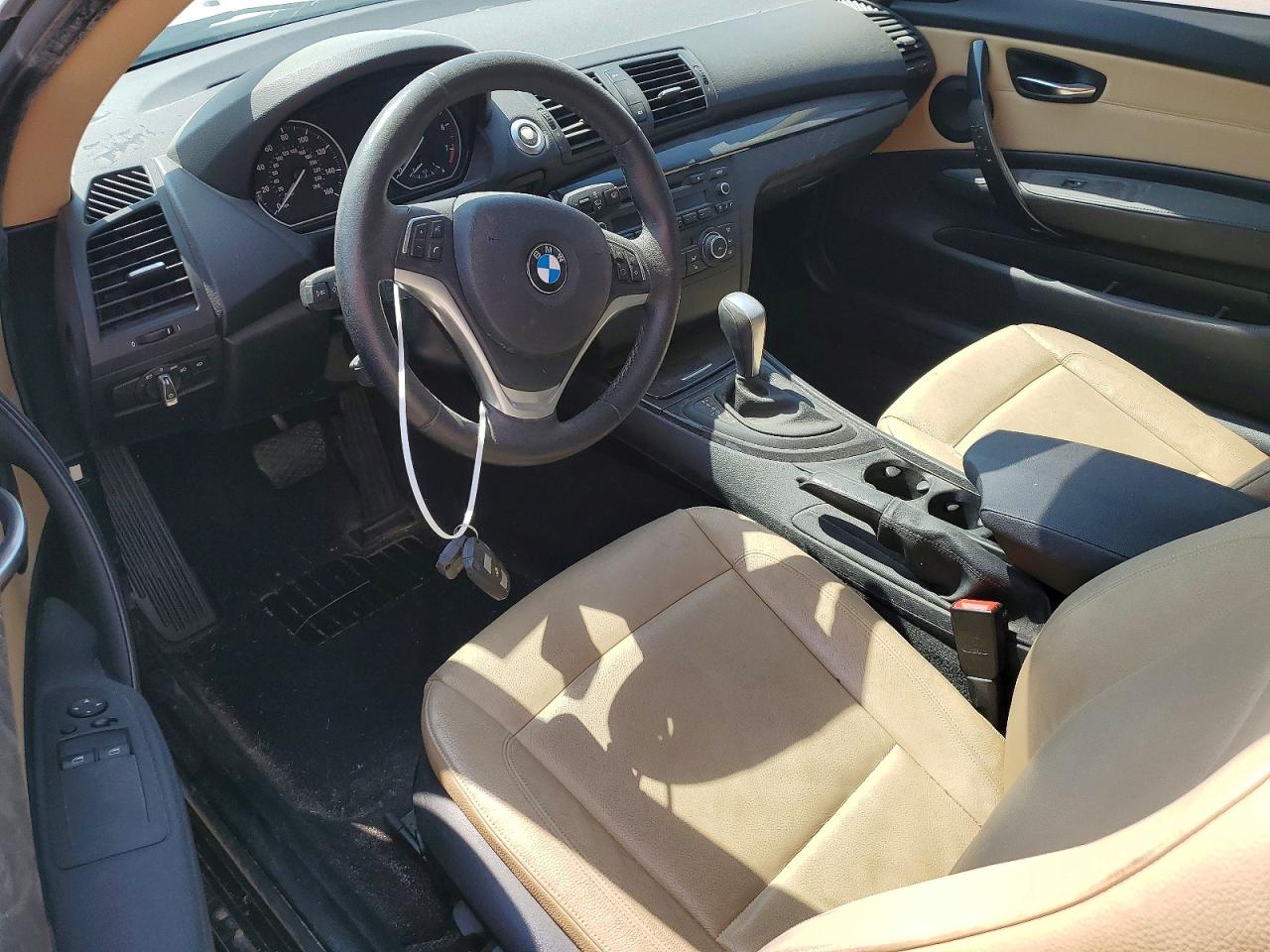 2013 BMW 1 series VIN WBAUP7C52DVP24162 photo 8