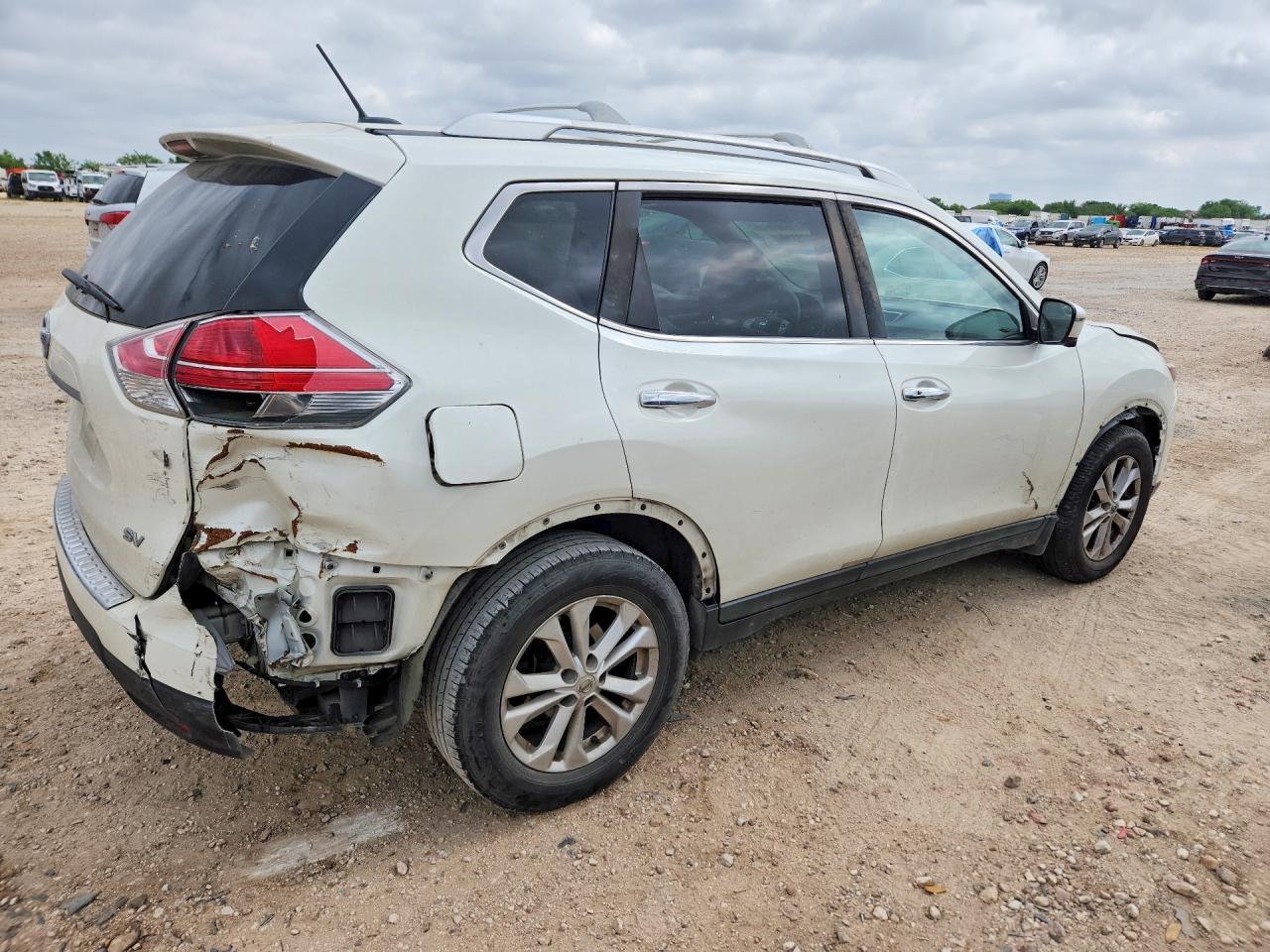 2016 Nissan Rogue VIN KNMAT2MT6GP714437 photo 3
