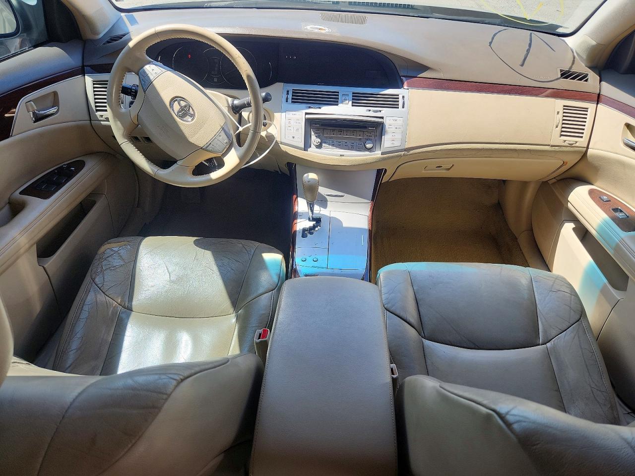 2010 Toyota Avalon VIN 4T1BK3DB8AU370246 photo 8