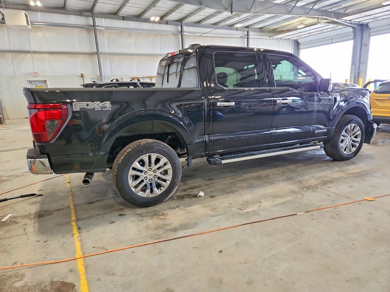 2025 Ford F150 VIN 1FTFW3LD9SFB42064 photo 3