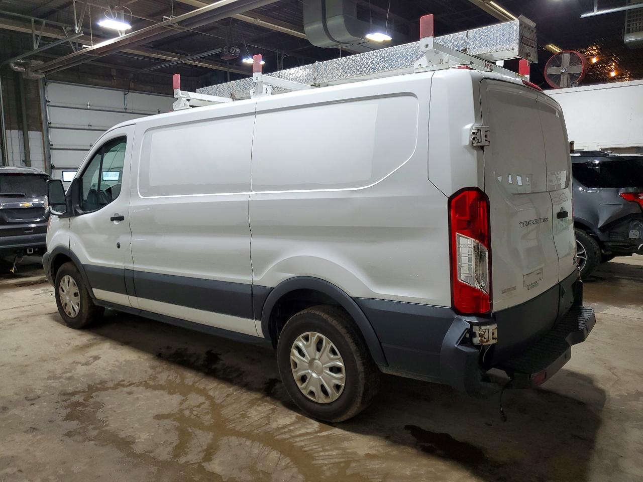 2016 Ford All models VIN 1FTYR1ZG1GKA31674 photo 2