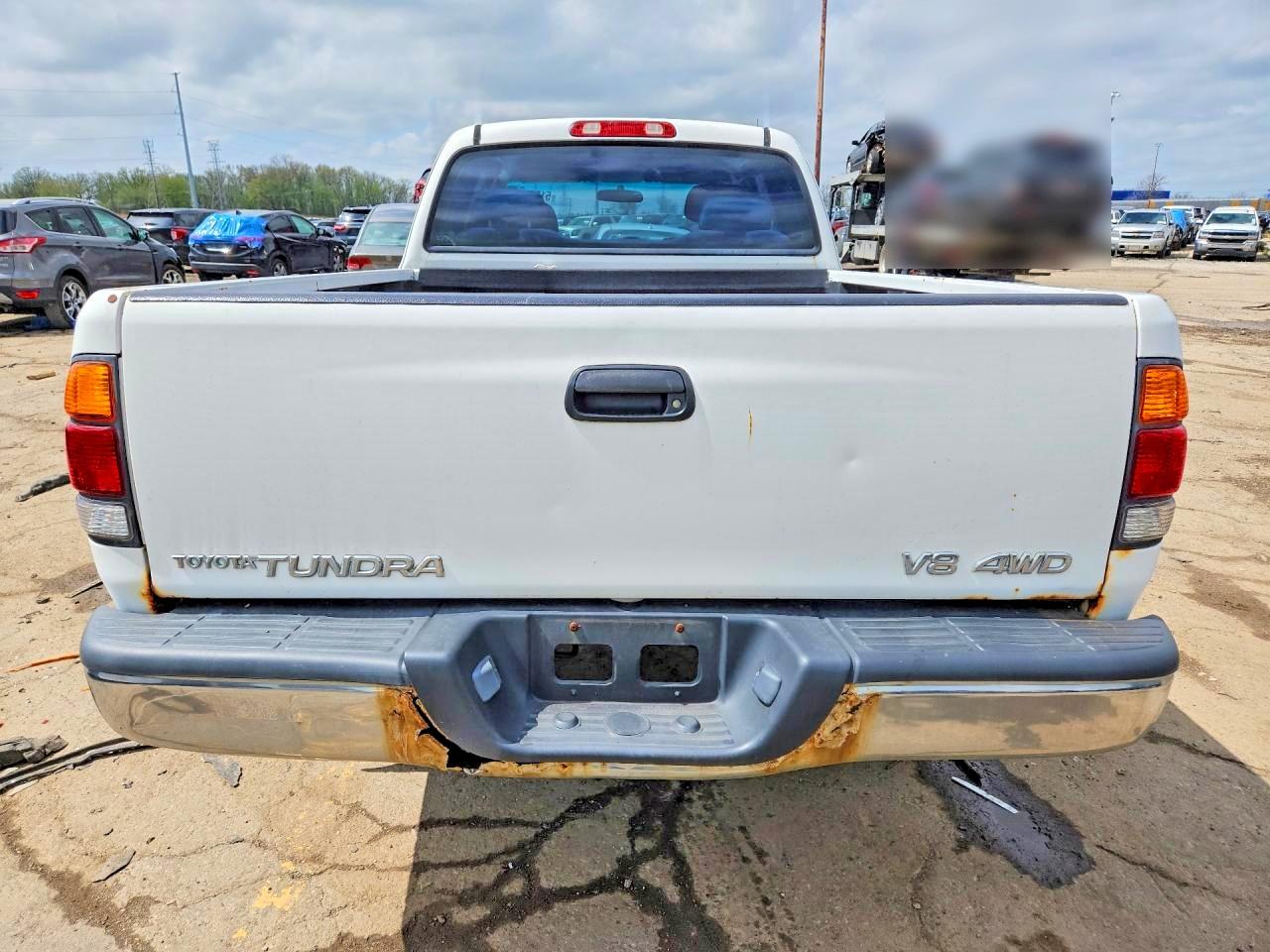 2000 Toyota Tundra VIN 5TBBT4415YS122431 photo 6