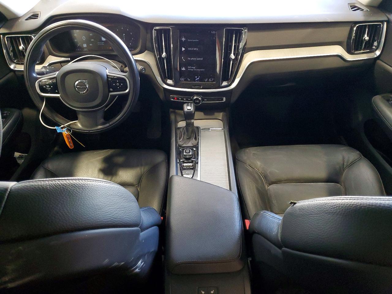 2021 VOLVO V60 VIN YV4102WKXM1071597 photo 8