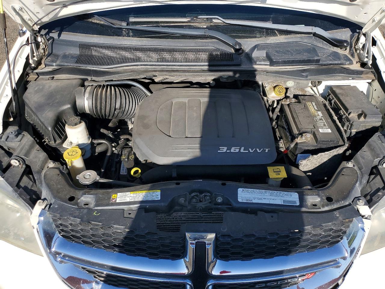 2012 Dodge Caravan VIN 2C4RDGCG4CR257461 photo 12