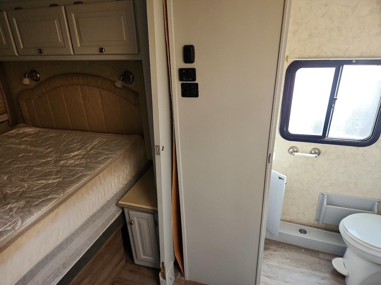 2006 FREIGLINER All other VIN 4UZAB2DC06CW98661 photo 6