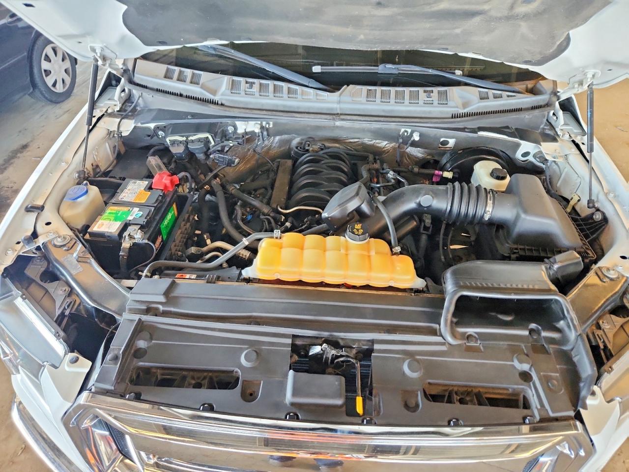 2015 Ford F150 VIN 1FTEW1CF4FFA40498 photo 11