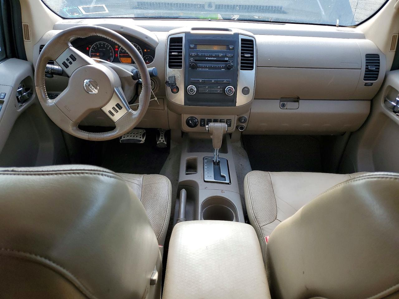 2011 Nissan Frontier VIN 1N6AD0FV2BC416660 photo 8