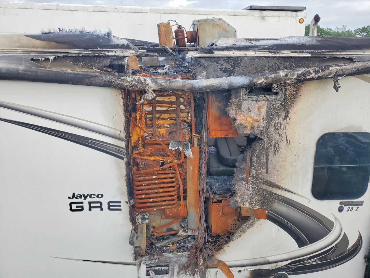 2021 JAYCO Econoline VIN 1FDXE4FN8MDC20040 photo 9